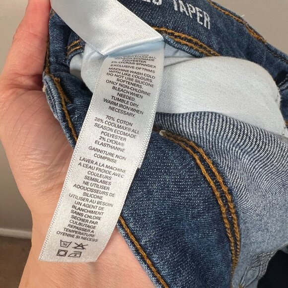 Men's Relaxed Fit Blue Jeans - Picture 13 of 13